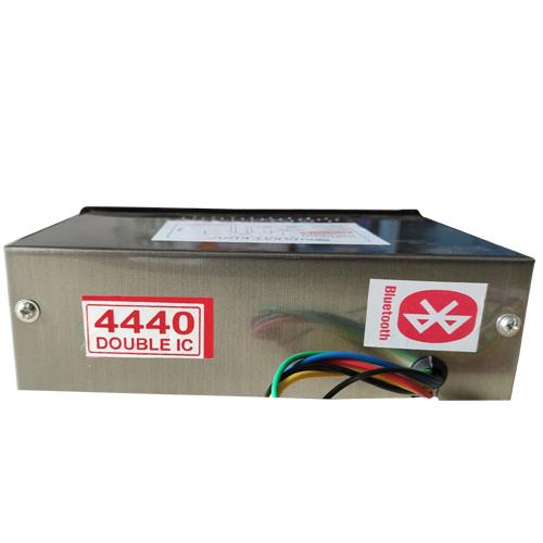 CAR STEREO ( 4440 DOUBLE IC )
