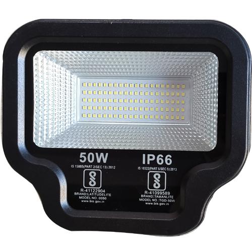 50 WATT LED FLOOD LIGHT ( WITH HEAT SINK )